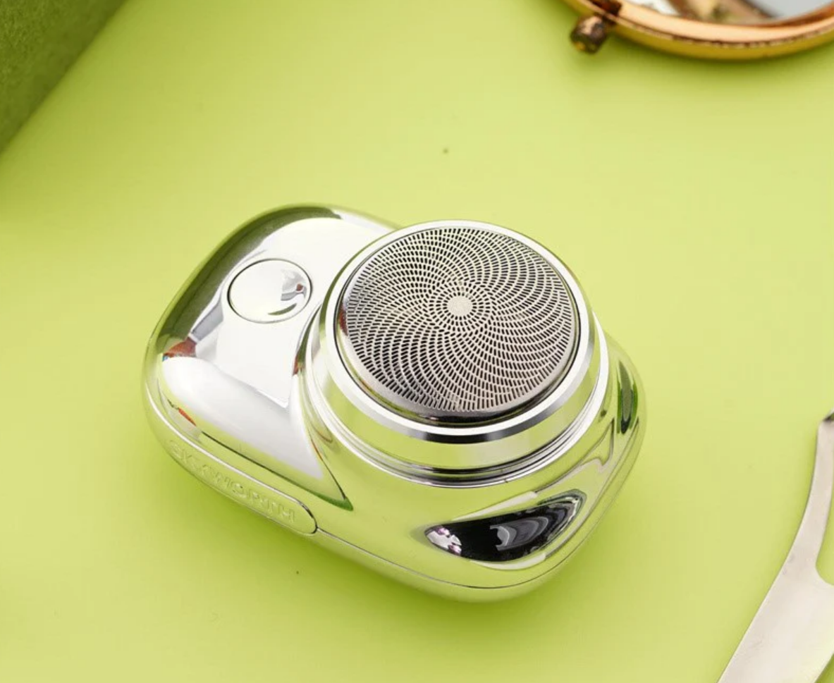 ✨ Portable Mini Electric Shaver Machine – Smooth Shave Anytime, Anywhere! ✨